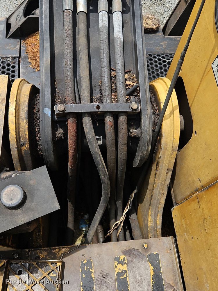 image for item OJ9794 Tigercat  240B log loader