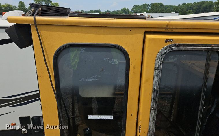 image for item OJ9794 Tigercat  240B log loader