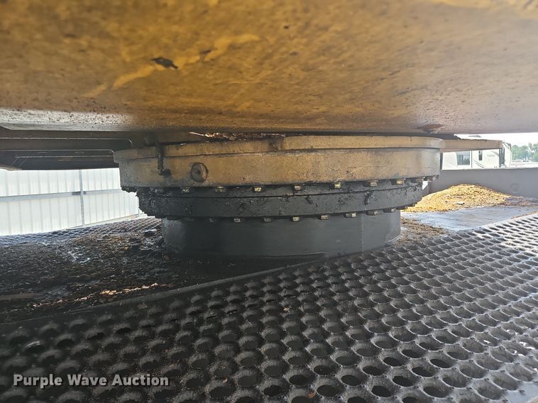 image for item OJ9794 Tigercat  240B log loader