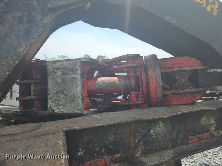 image for item OJ9794 Tigercat  240B log loader