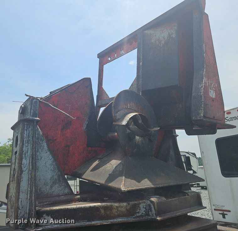 image for item OJ9794 Tigercat  240B log loader