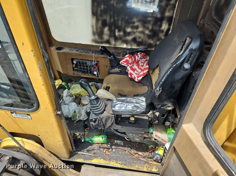 image for item OJ9794 Tigercat  240B log loader