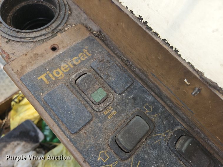 image for item OJ9794 Tigercat  240B log loader