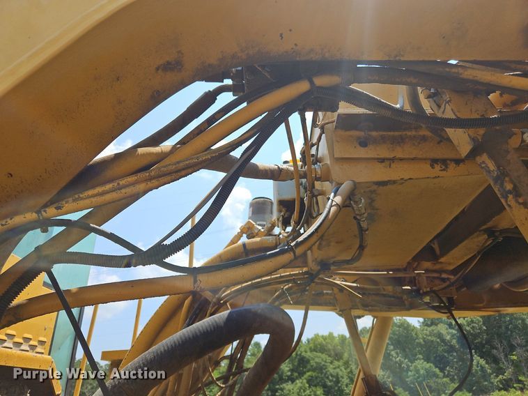 image for item OJ9798 2011 Caterpillar  RM500 reclaimer