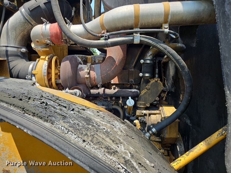 image for item OJ9798 2011 Caterpillar  RM500 reclaimer