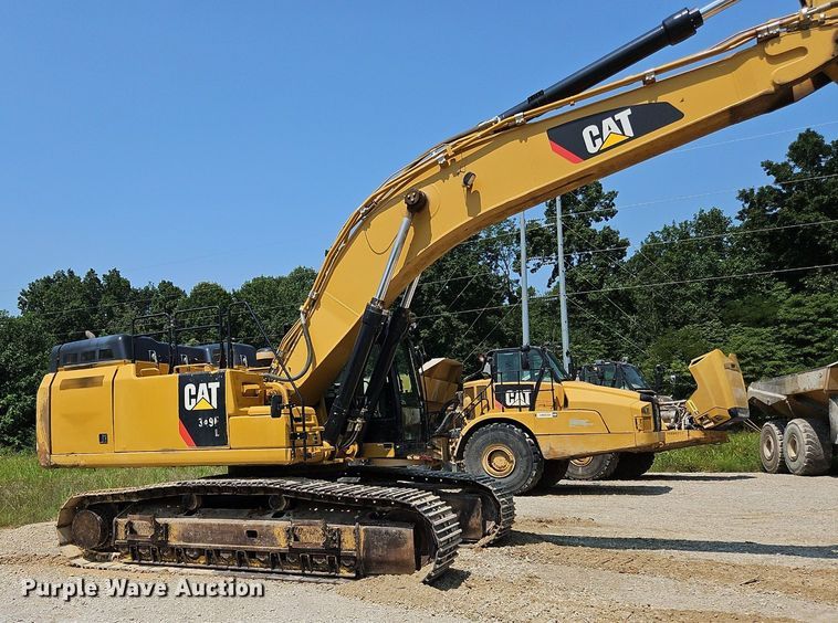 image for item OJ9799 2018 Caterpillar  349FL excavator