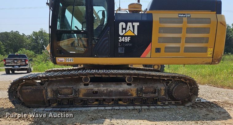 image for item OJ9799 2018 Caterpillar  349FL excavator