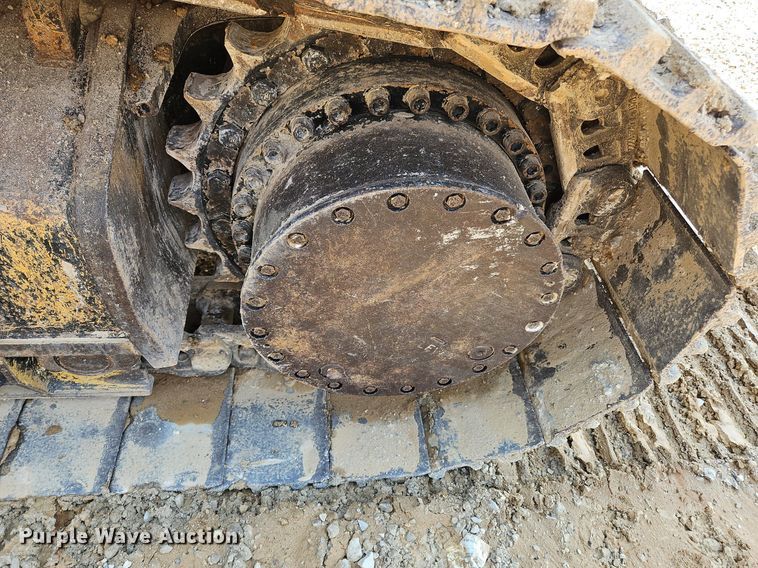 image for item OJ9799 2018 Caterpillar  349FL excavator