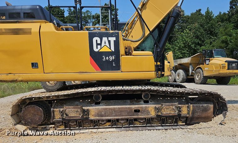 image for item OJ9799 2018 Caterpillar  349FL excavator