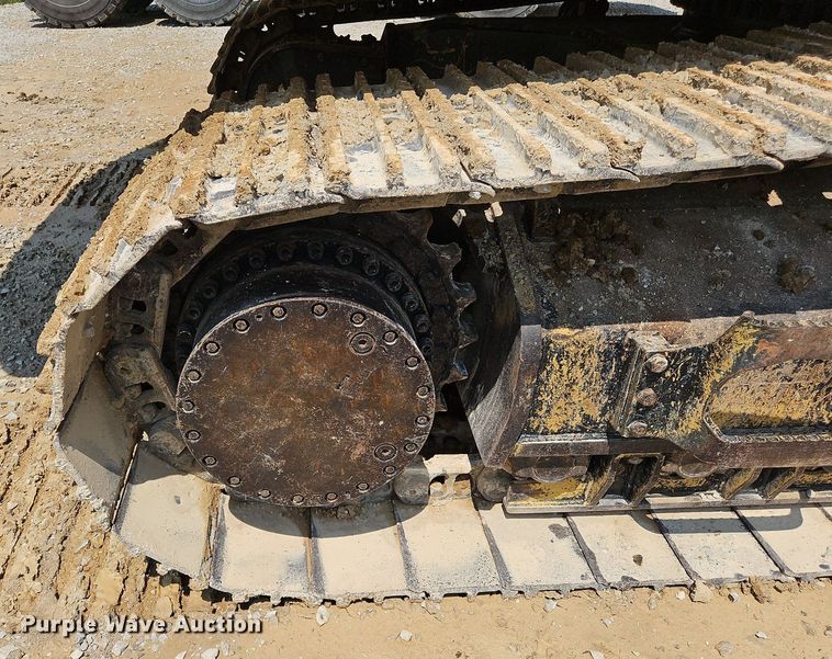 image for item OJ9799 2018 Caterpillar  349FL excavator