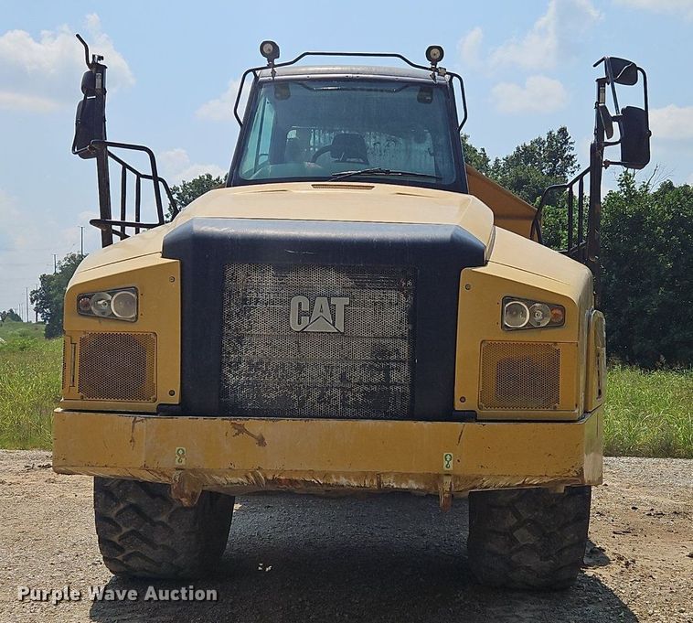 image for item OJ9800 2015 Caterpillar  745C haul truck