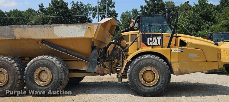 image for item OJ9800 2015 Caterpillar  745C haul truck