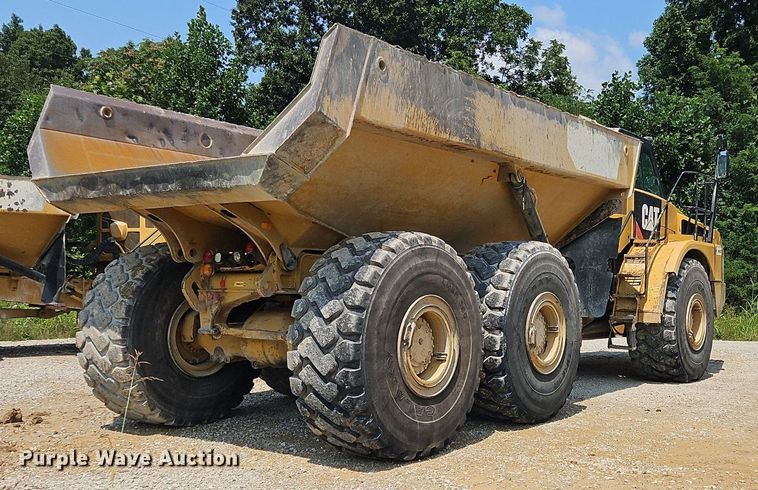 image for item OJ9800 2015 Caterpillar  745C haul truck