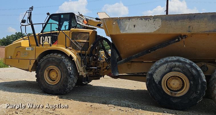 image for item OJ9800 2015 Caterpillar  745C haul truck