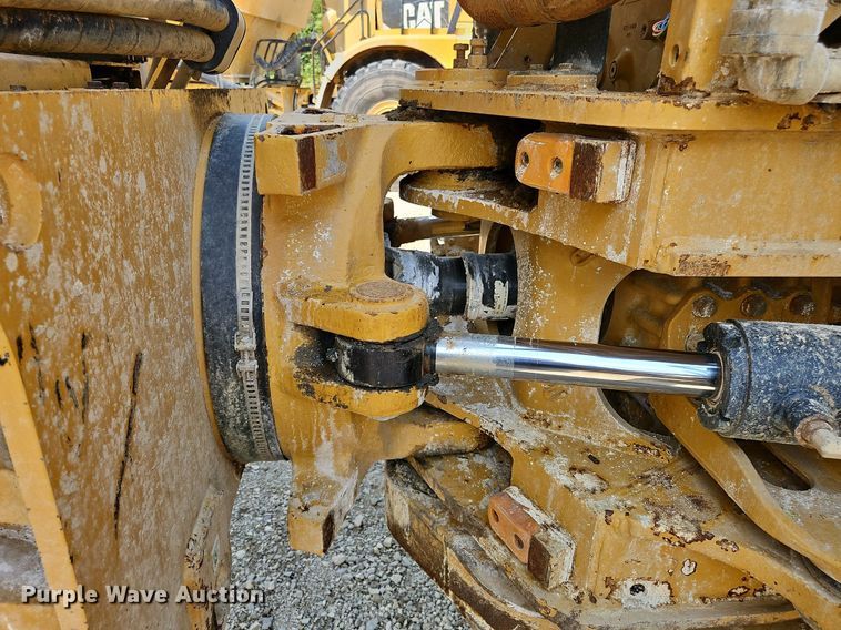 image for item OJ9800 2015 Caterpillar  745C haul truck