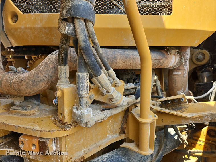 image for item OJ9800 2015 Caterpillar  745C haul truck