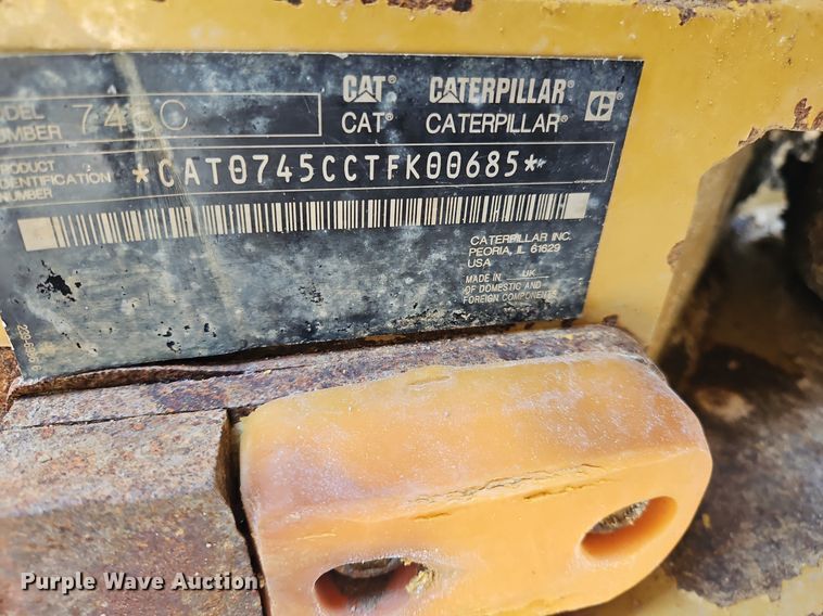 image for item OJ9800 2015 Caterpillar  745C haul truck