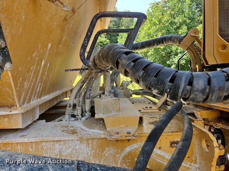 image for item OJ9801 2015 Caterpillar  745C haul truck