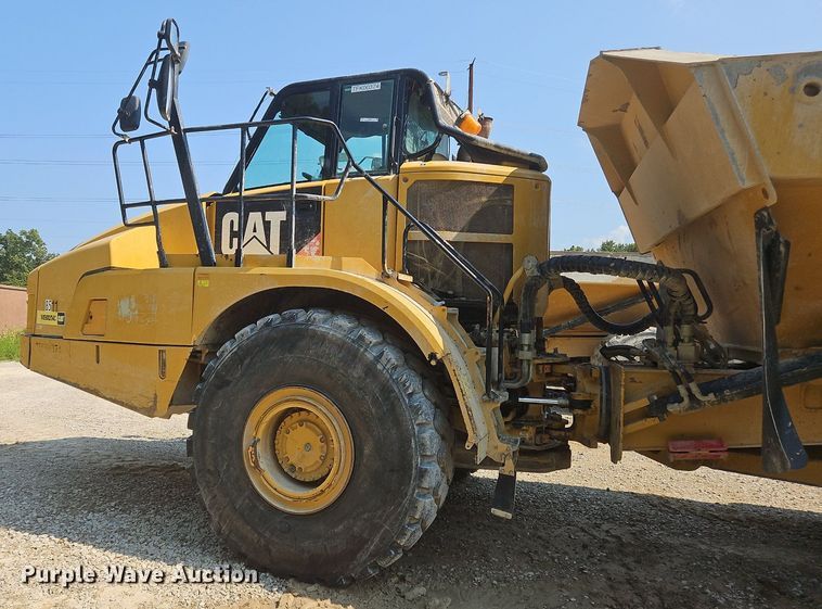 image for item OJ9801 2015 Caterpillar  745C haul truck