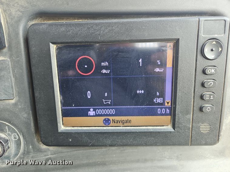 image for item OJ9801 2015 Caterpillar  745C haul truck