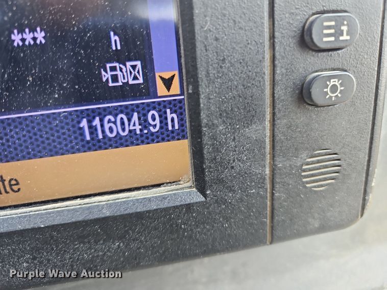 image for item OJ9801 2015 Caterpillar  745C haul truck