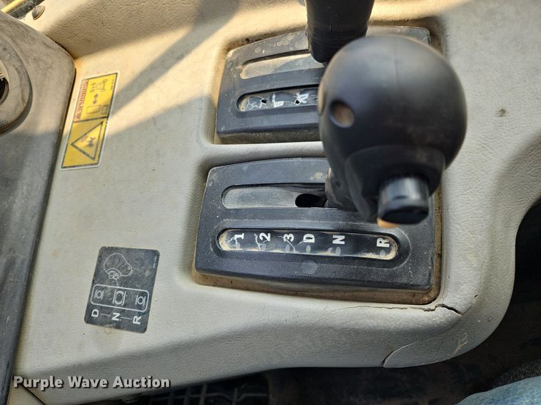 image for item OJ9801 2015 Caterpillar  745C haul truck