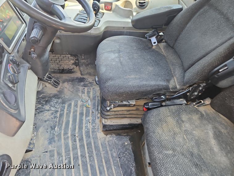 image for item OJ9801 2015 Caterpillar  745C haul truck