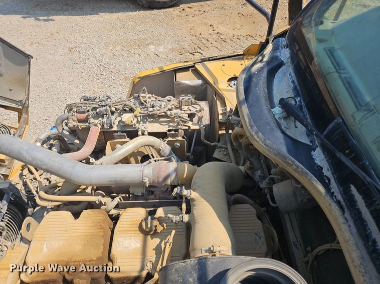 image for item OJ9801 2015 Caterpillar  745C haul truck