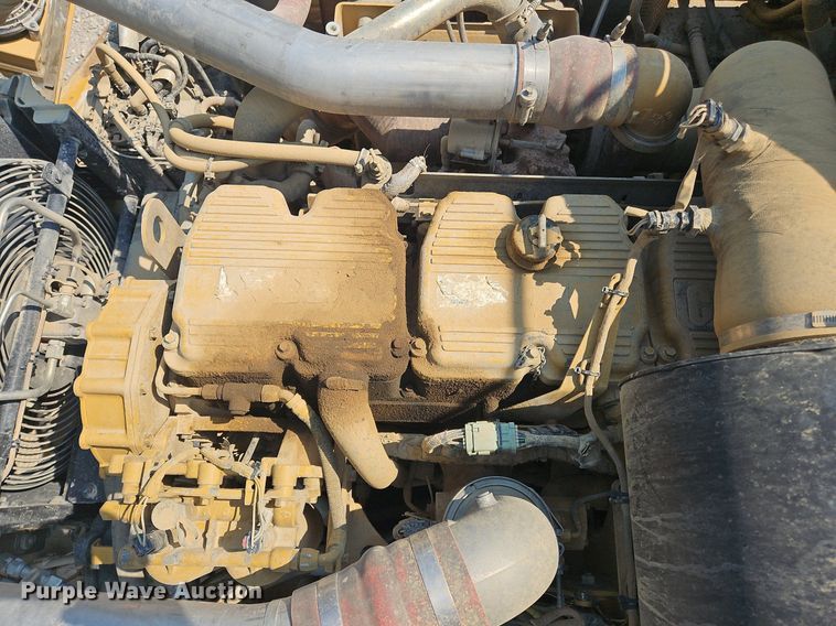 image for item OJ9801 2015 Caterpillar  745C haul truck