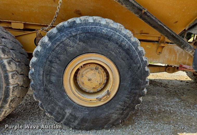 image for item OJ9801 2015 Caterpillar  745C haul truck
