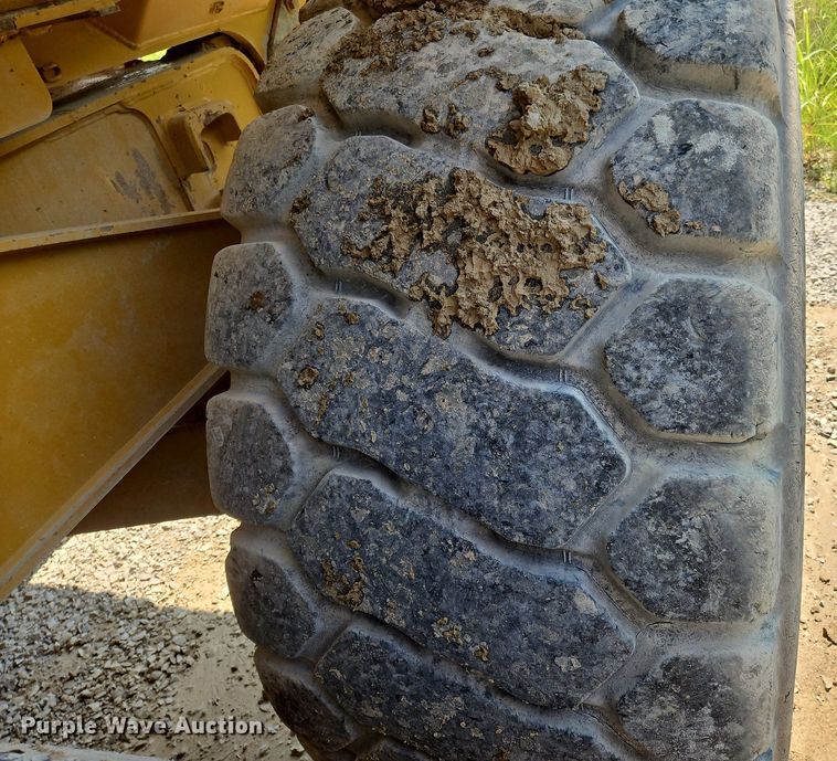 image for item OJ9801 2015 Caterpillar  745C haul truck