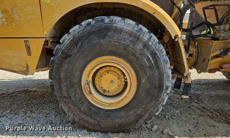 image for item OJ9801 2015 Caterpillar  745C haul truck