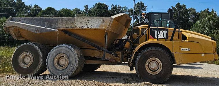 image for item OJ9802 2015 Caterpillar  745C haul truck
