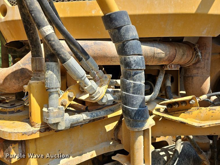 image for item OJ9802 2015 Caterpillar  745C haul truck