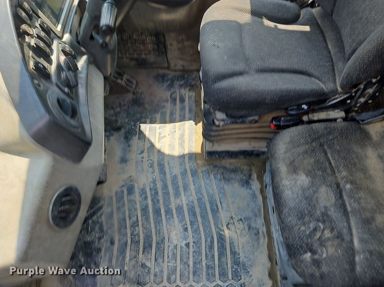 image for item OJ9802 2015 Caterpillar  745C haul truck