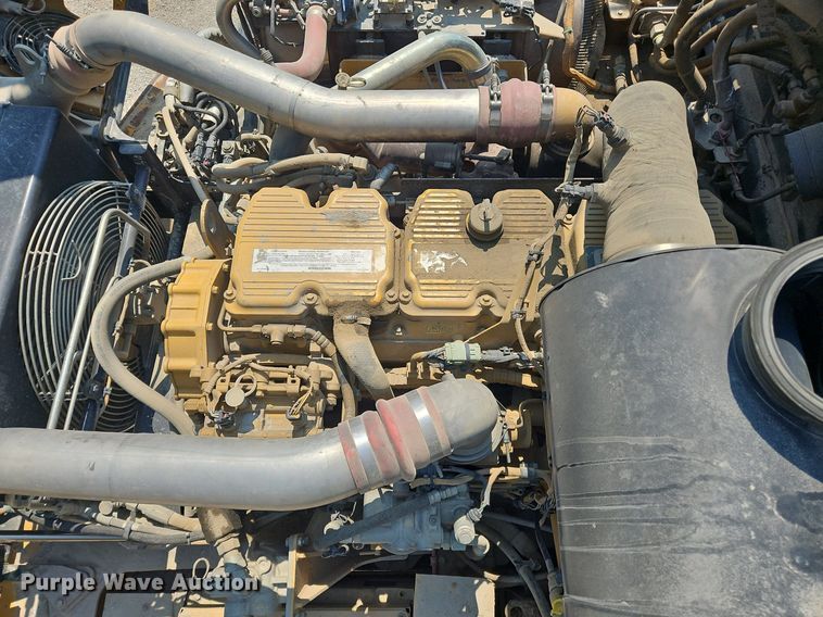 image for item OJ9802 2015 Caterpillar  745C haul truck