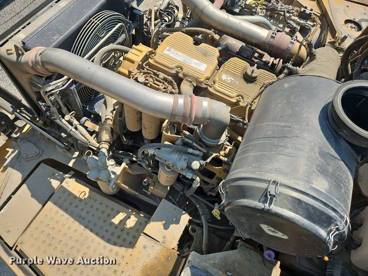 image for item OJ9802 2015 Caterpillar  745C haul truck