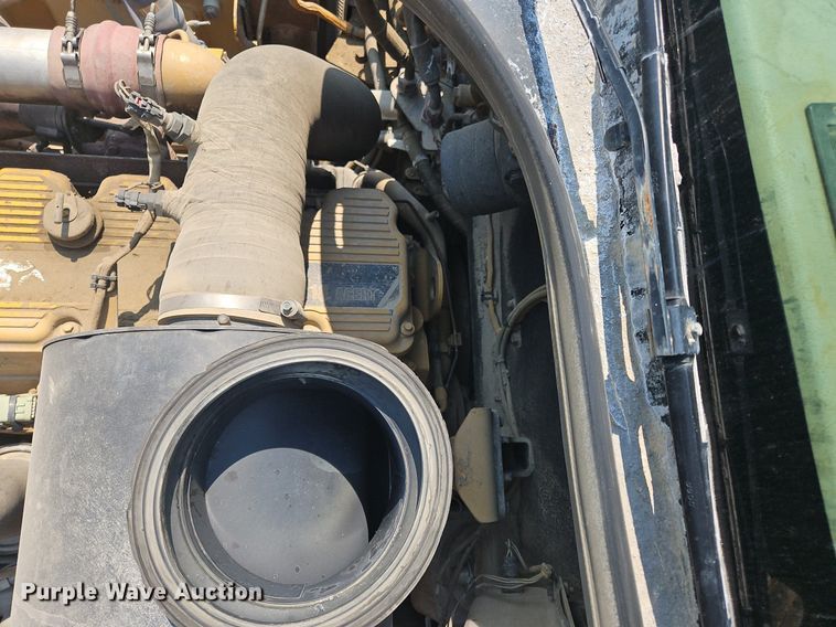 image for item OJ9802 2015 Caterpillar  745C haul truck