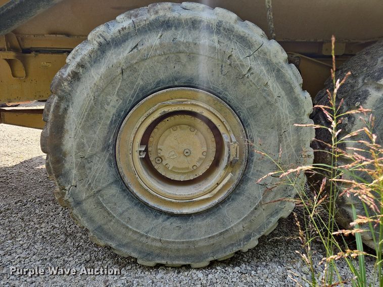 image for item OJ9802 2015 Caterpillar  745C haul truck