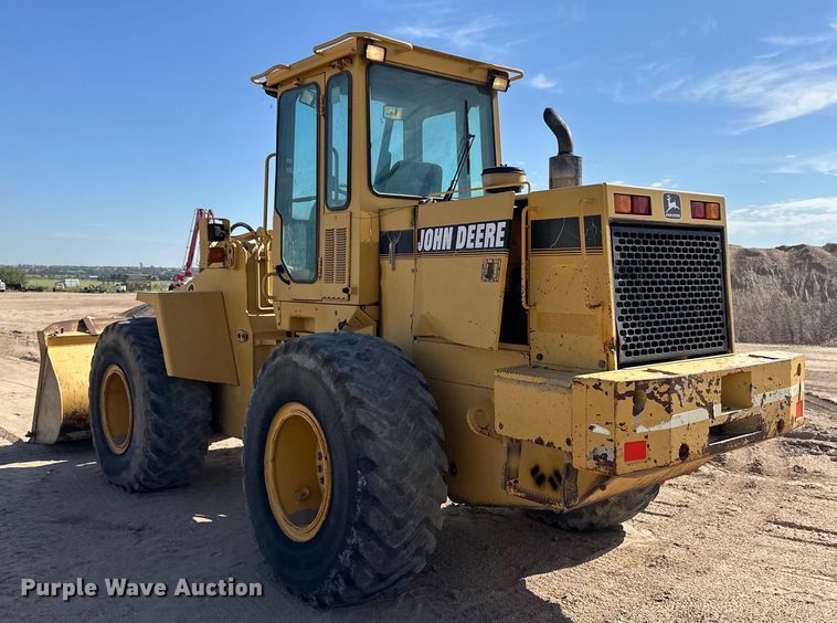 image for item OM9530 1994 John Deere 544G wheel loader