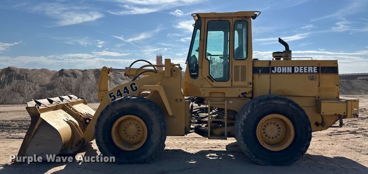 image for item OM9530 1994 John Deere 544G wheel loader