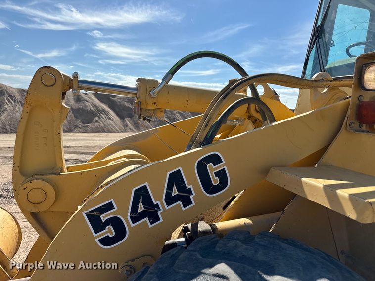image for item OM9530 1994 John Deere 544G wheel loader