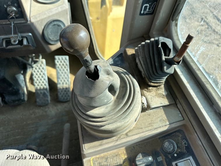 image for item OM9530 1994 John Deere 544G wheel loader