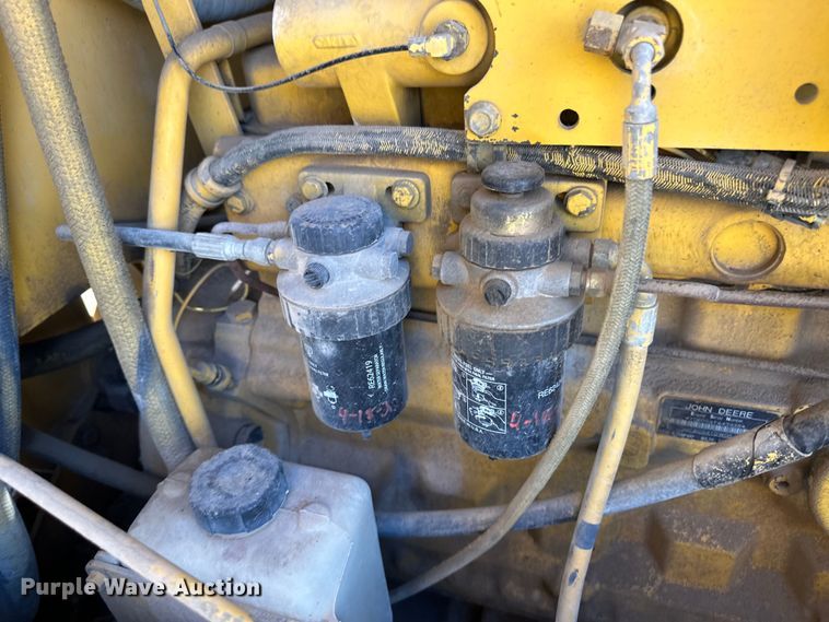 image for item OM9530 1994 John Deere 544G wheel loader