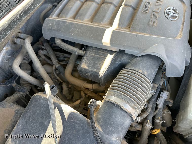 image for item OM9531 2007 Toyota Tundra Double Cab pickup truck