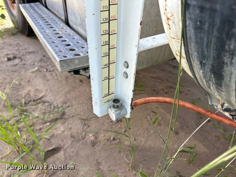 image for item OM9532 2012 Freightliner 114SD ready mix truck