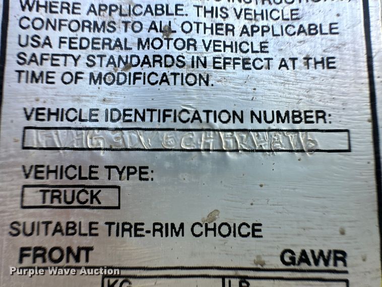 image for item OM9532 2012 Freightliner 114SD ready mix truck