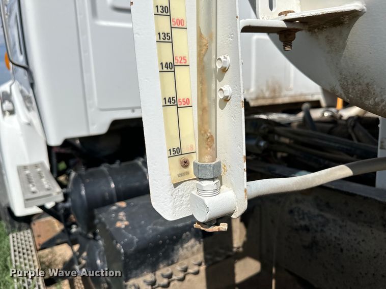 image for item OM9533 2001 Sterling ready mix truck