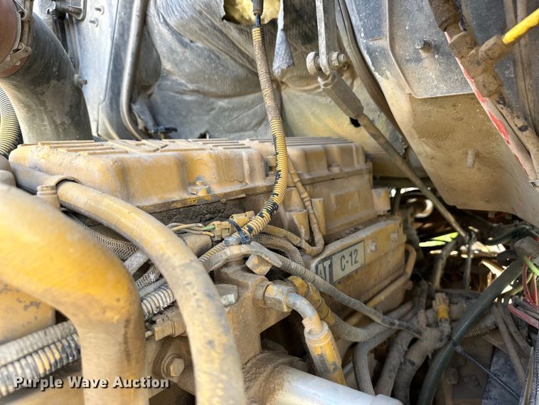 image for item OM9533 2001 Sterling ready mix truck