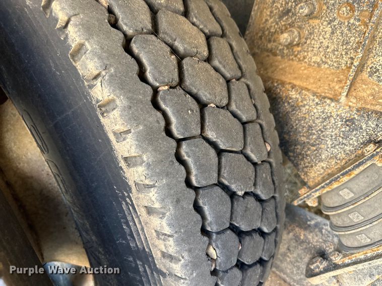 image for item OM9533 2001 Sterling ready mix truck